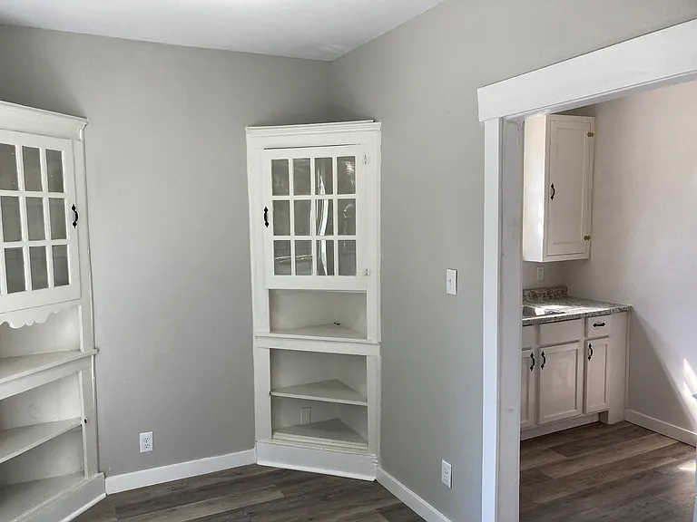 1812 G St N #1 — Photo 4