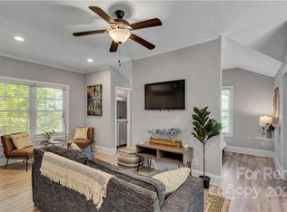 812 E 20th St, Charlotte, NC 28205