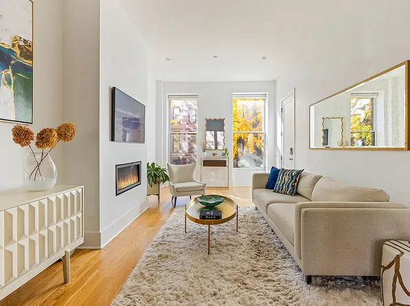 39 Park Pl #1, Brooklyn, NY 11217
