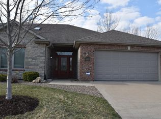 4102 Savoy Dr, Columbia, MO 65203