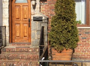 2029 Linden St, Flushing, NY 11385