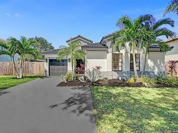 2nd image of 9043 SW 212th Ln