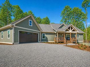 218 Oak Wood Ln, Ellijay, GA 30540
