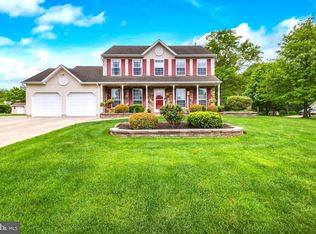 15 Banff Dr, Mullica Hill, NJ 08062