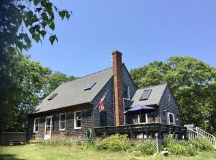10 Bailey Park Rd, West Tisbury, MA 02575