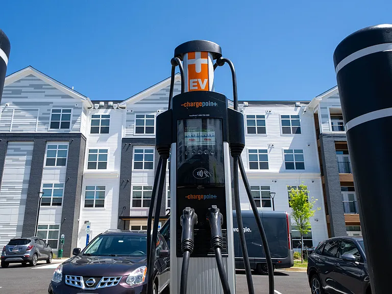 EV Charger (Outside Building 3)