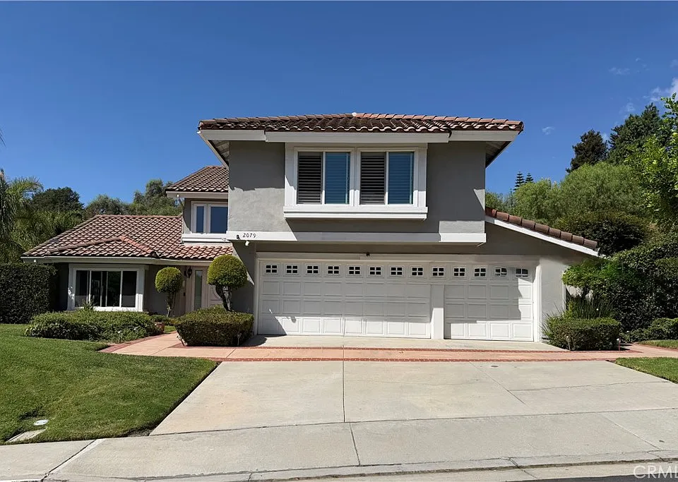 2079 Calle Francesca