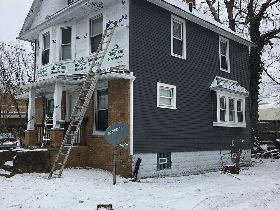 1st image of 19 Ambrose Ct