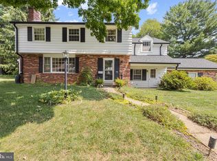 135 Snyder Ln, Springfield, PA 19064