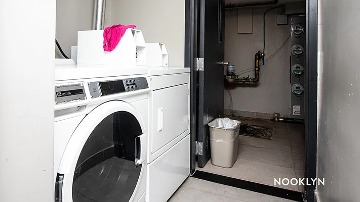 Rented by Nooklyn NYC LLC | media 42