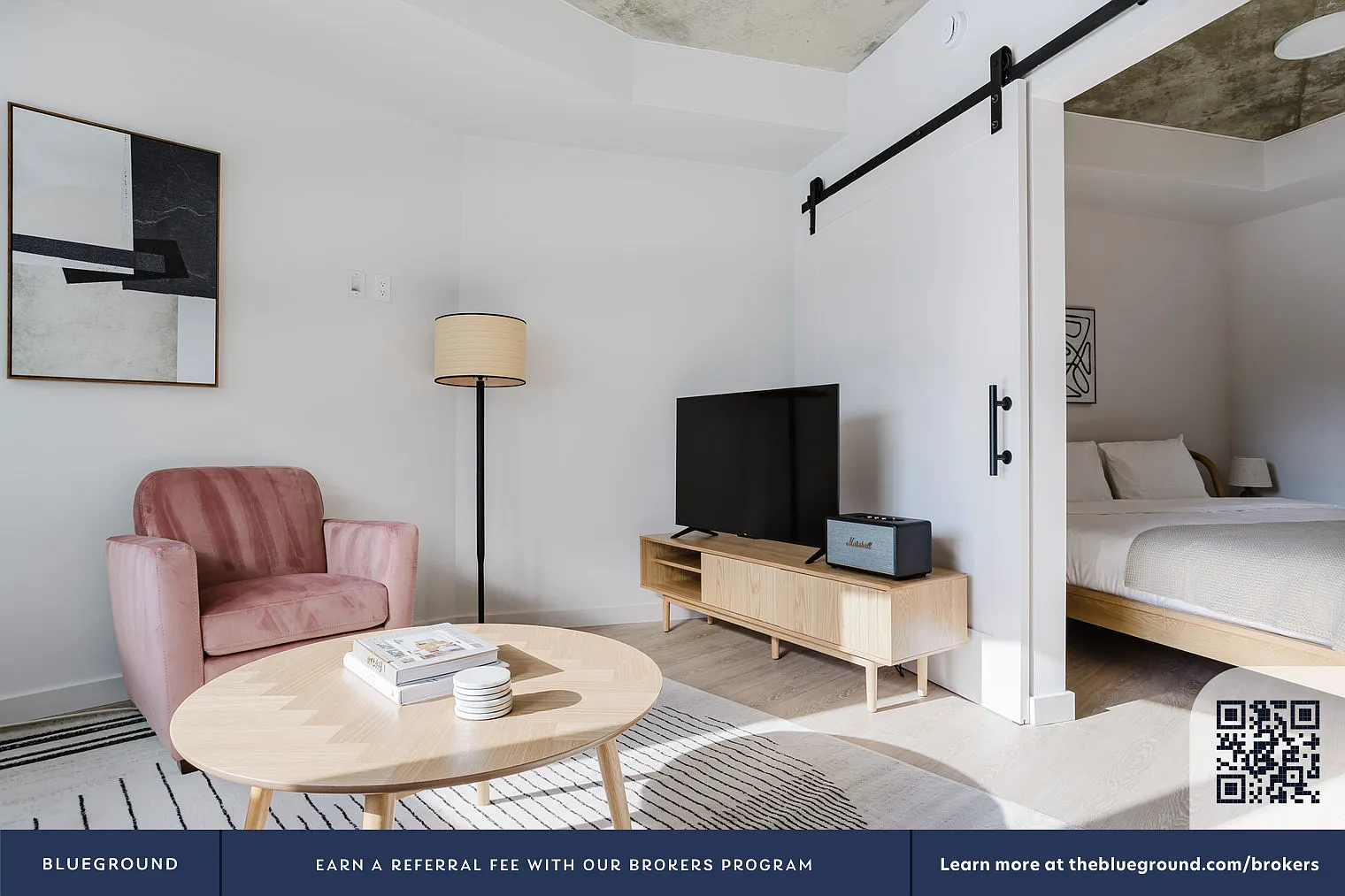 1 bed, 1.0 bath, 677 sqft, $1,750 — Photo 3