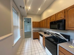 536 Russell St APT 302, Covington, KY 41011