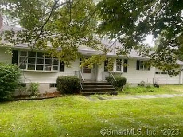 84 Laurel Hill Road, Brookfield, CT 06804