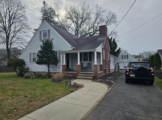 109 Linwood Ave, Emerson, NJ 07630
