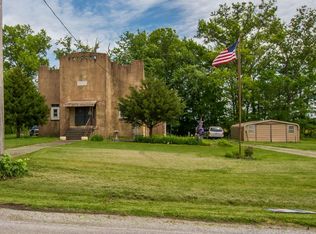 9034 Lincoln Rd, Benton, IL 62812