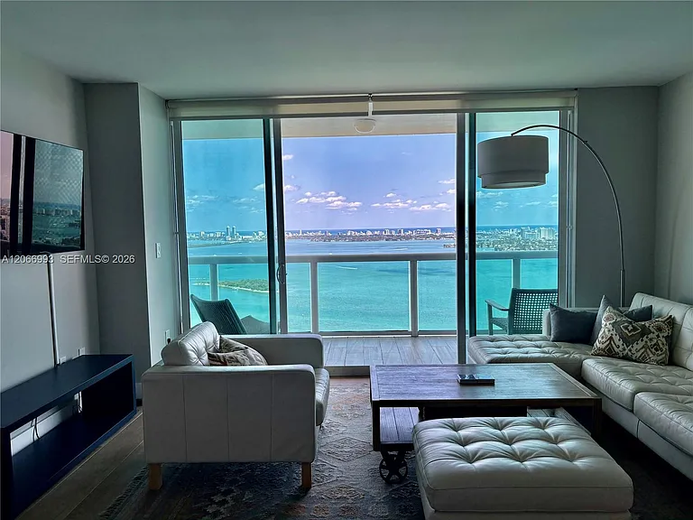 1800 N Bayshore Dr #4209 — Photo 10