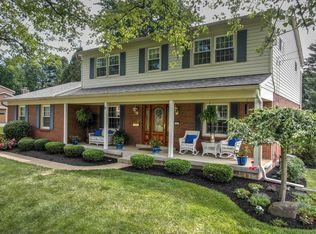 9906 Barnsley Ct, Cincinnati, OH 45242