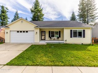323 Huppert Ln, Sandpoint, ID 83864