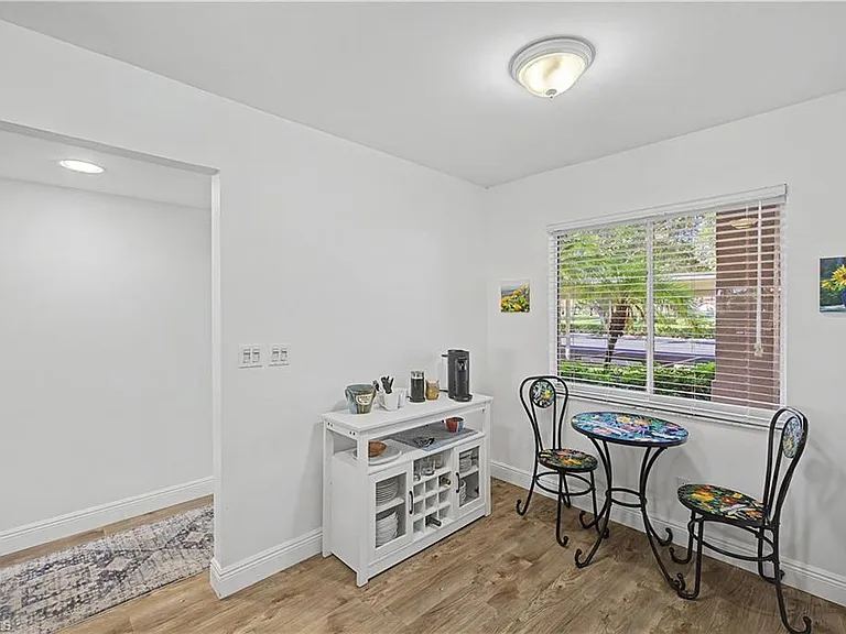 7065 Dennis Cir #F103 — Photo 6