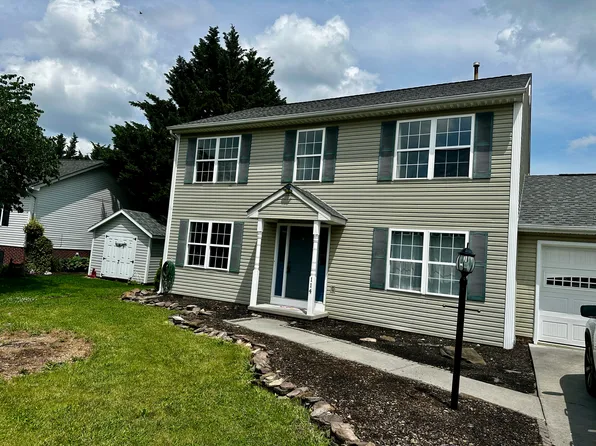114 Fairfax Dr, Stephens City, VA 22655
