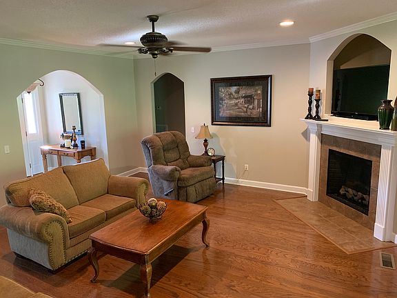 5th image of 14196 Countryside Dr