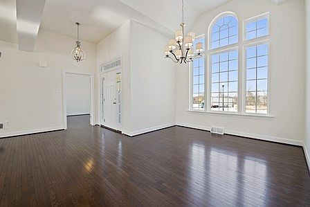 Dining Foyer-Similar Photo