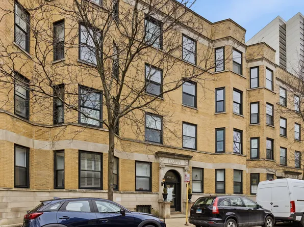 1709 N Crilly Ct APT 4E, Chicago, IL 60614
