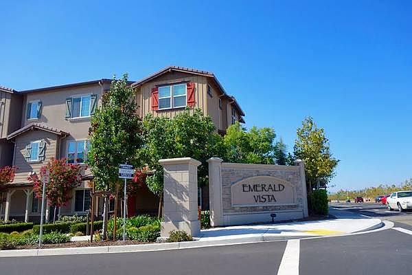 1st image of 6553 S Mariposa Ct