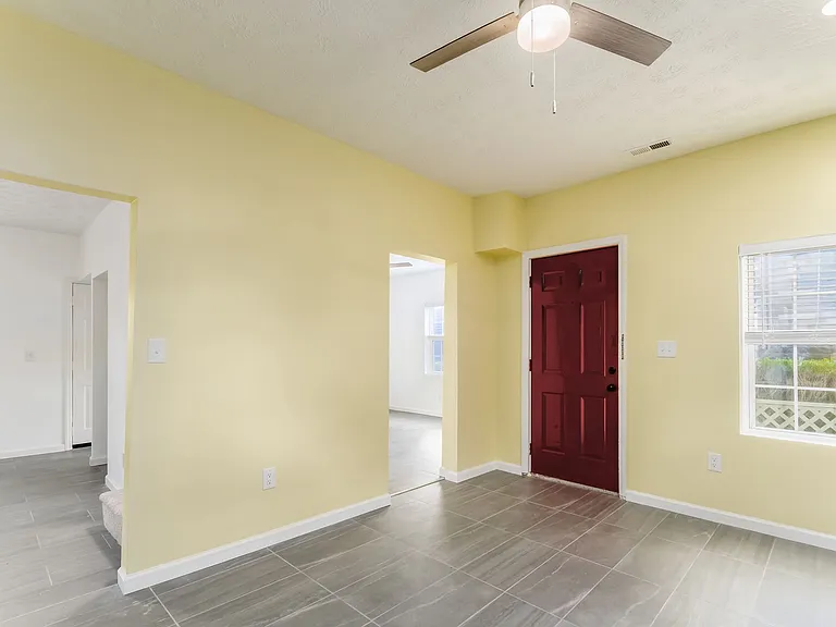 1426 E Rich St — Photo 11