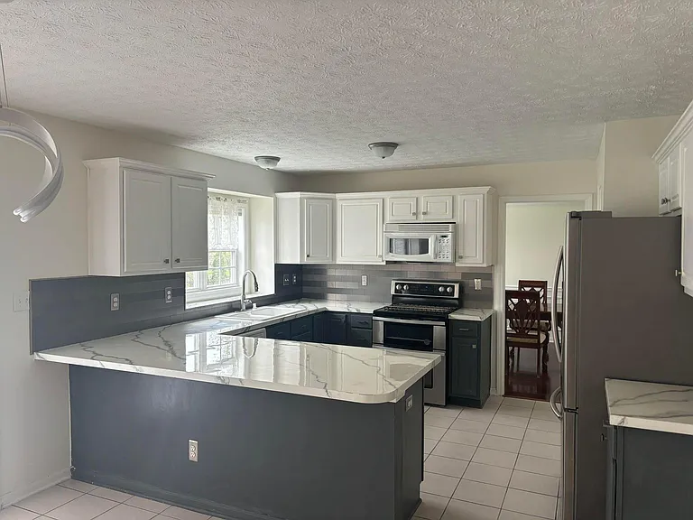 10123 Spring Gate Dr — Photo 20