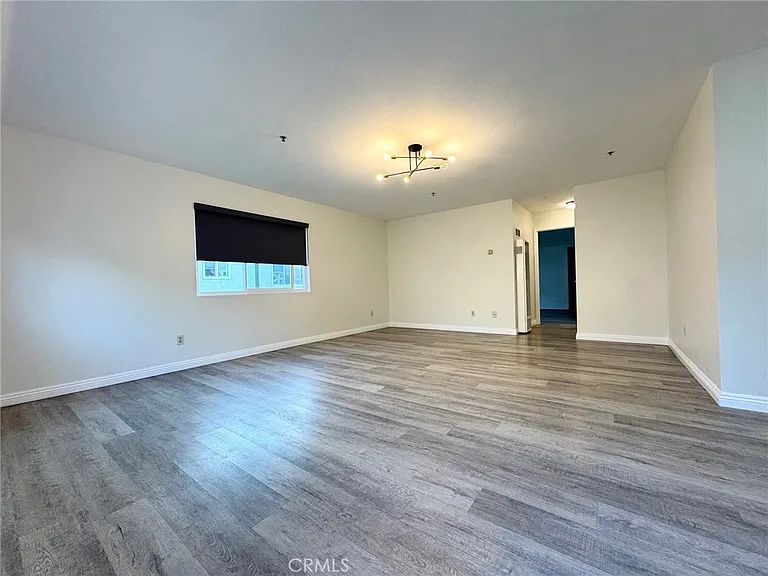 17511 Newland St — Photo 2