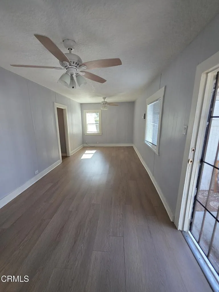 2 bed, 2318 sqft, $2,495 — Photo 4