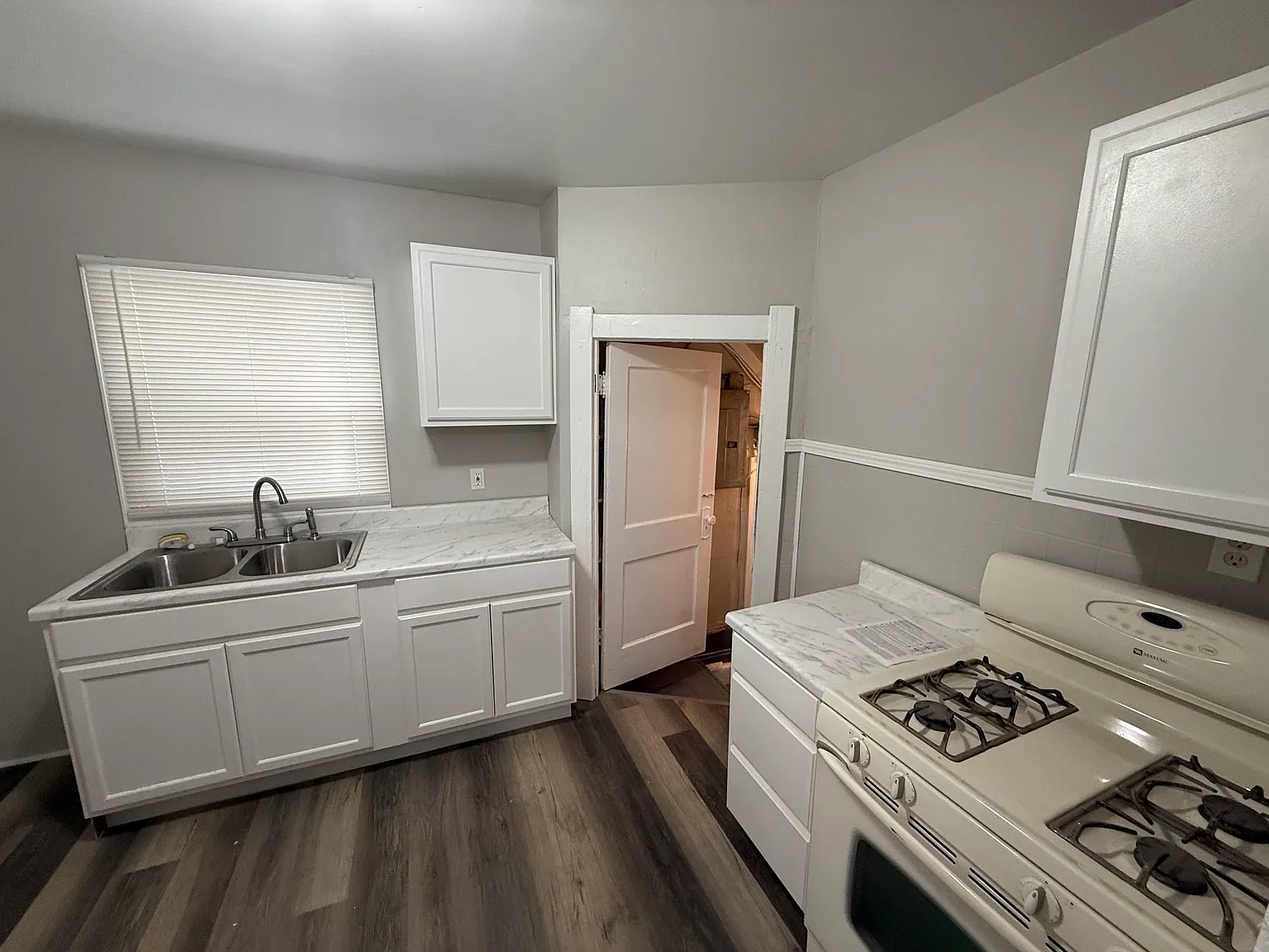 3 bed, 991 sqft, $1,050 — Photo 4