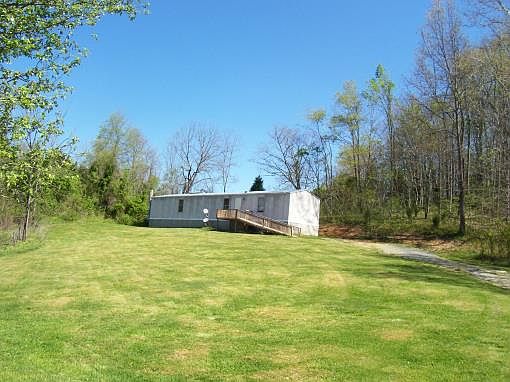 2nd image of 286 Appaloosa Dr