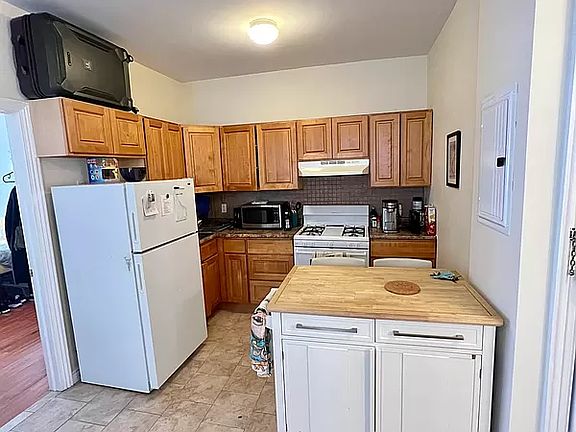 3rd image of 23-04 29th Ave #F