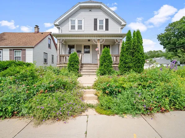 2001 South 89th STREET, West Allis, WI 53227