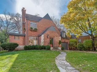 370 Delta Rd, Highland Park, IL 60035