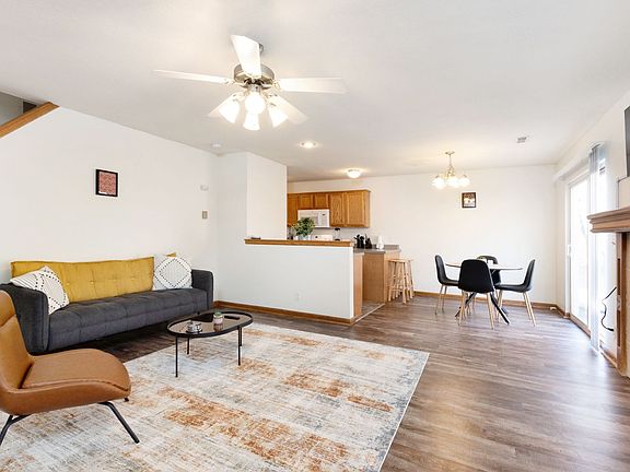 4th image of 2518 Deerfield Blvd