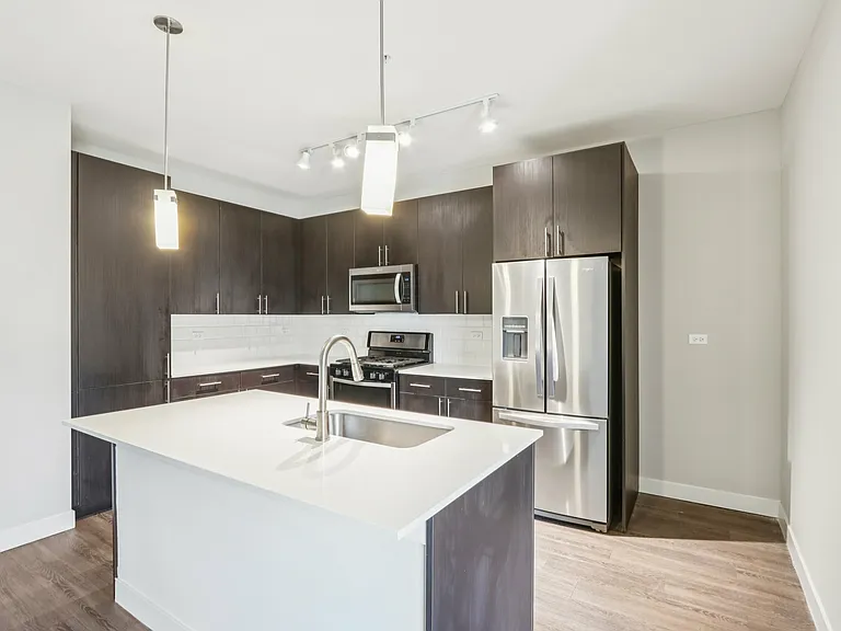 Woodview Apartments — Photo 30