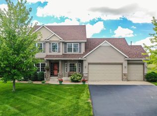 9425 Longridge Ct, Elko New Market, MN 55020