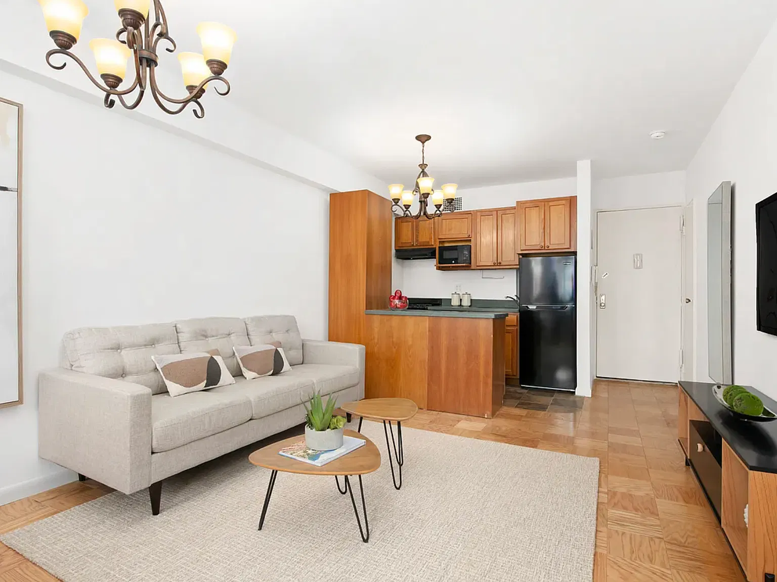 170 West 23rd Street — Photo 3