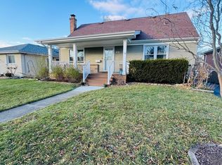 416 E North Broadway St, Lombard, IL 60148