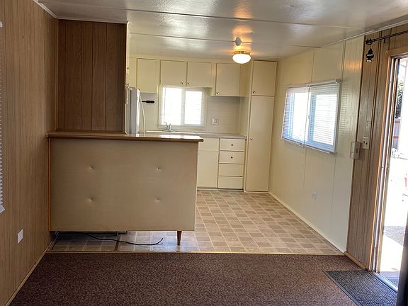 2nd image of 113 S Harold St #13