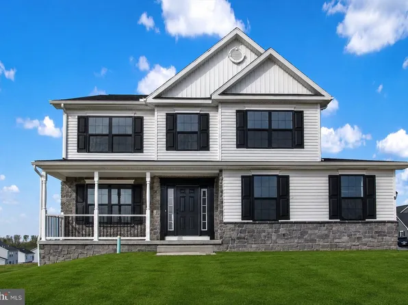 41 Friar Rd #33, York, PA 17408