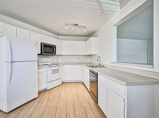 5091 Pioneer Ave APT 201, Las Vegas, NV 89146