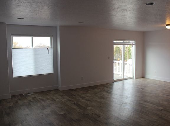 3rd image of 5058 S Oban Ct