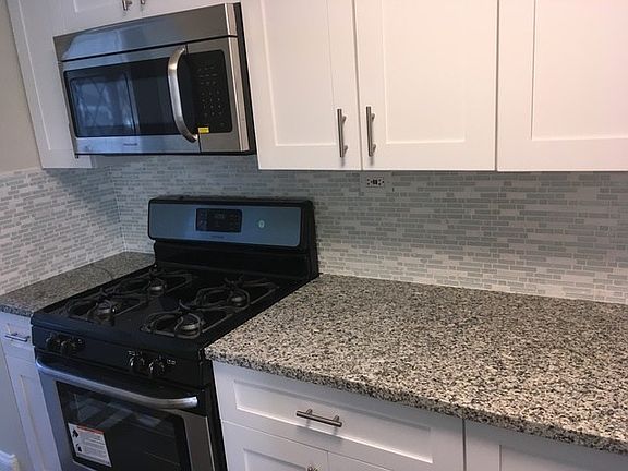 4th image of 446 N Elmwood Ave