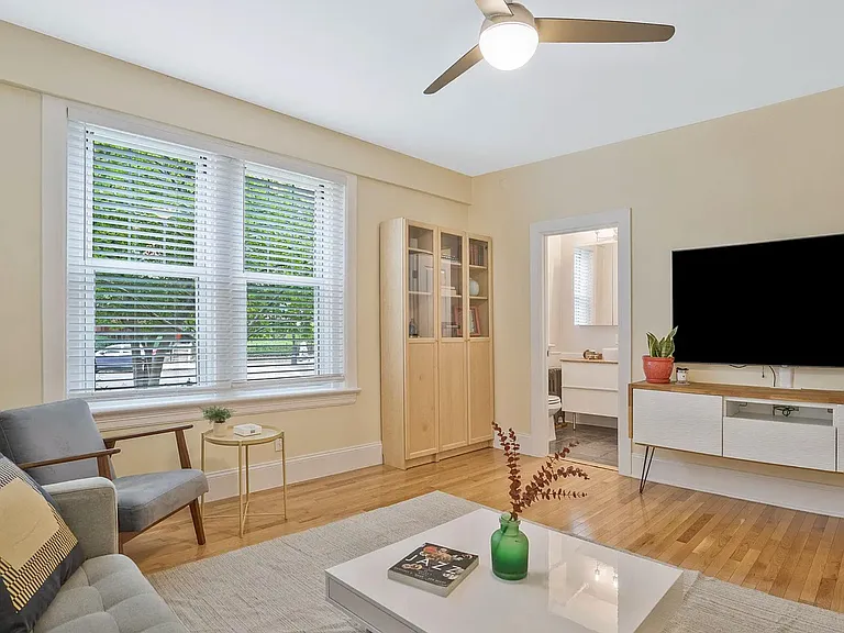 1954 Columbia Rd NW #101 — Photo 19