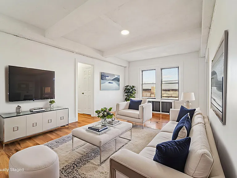 106 S Harrison St — Photo 17