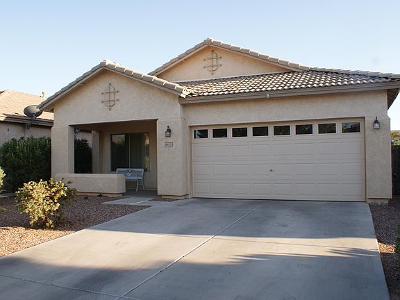 2nd image of 44075 W Venture Ln
